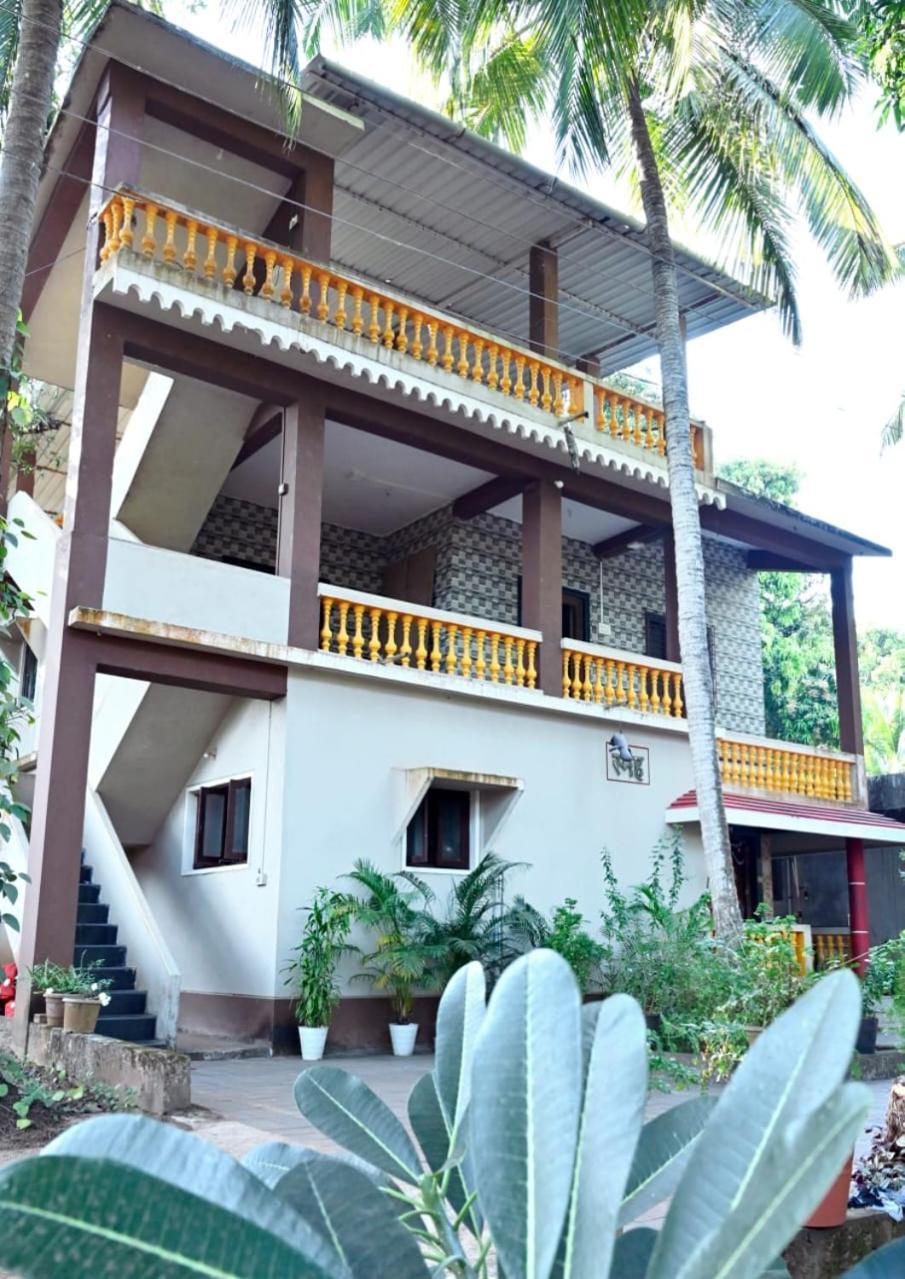 Sneh Beach Homestay - Wayangani Vengurla 外观 照片